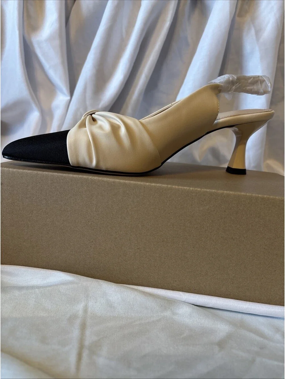 N/A leather slingback